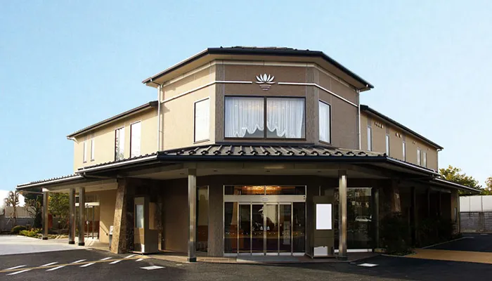 足立区に住んでる人は、町屋斎場と谷塚斎場どちらが安い？