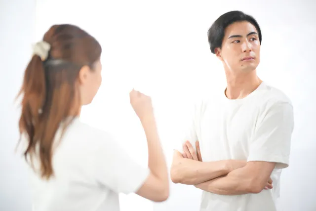 夫の実家の遺品を勝手に売ったら違法？