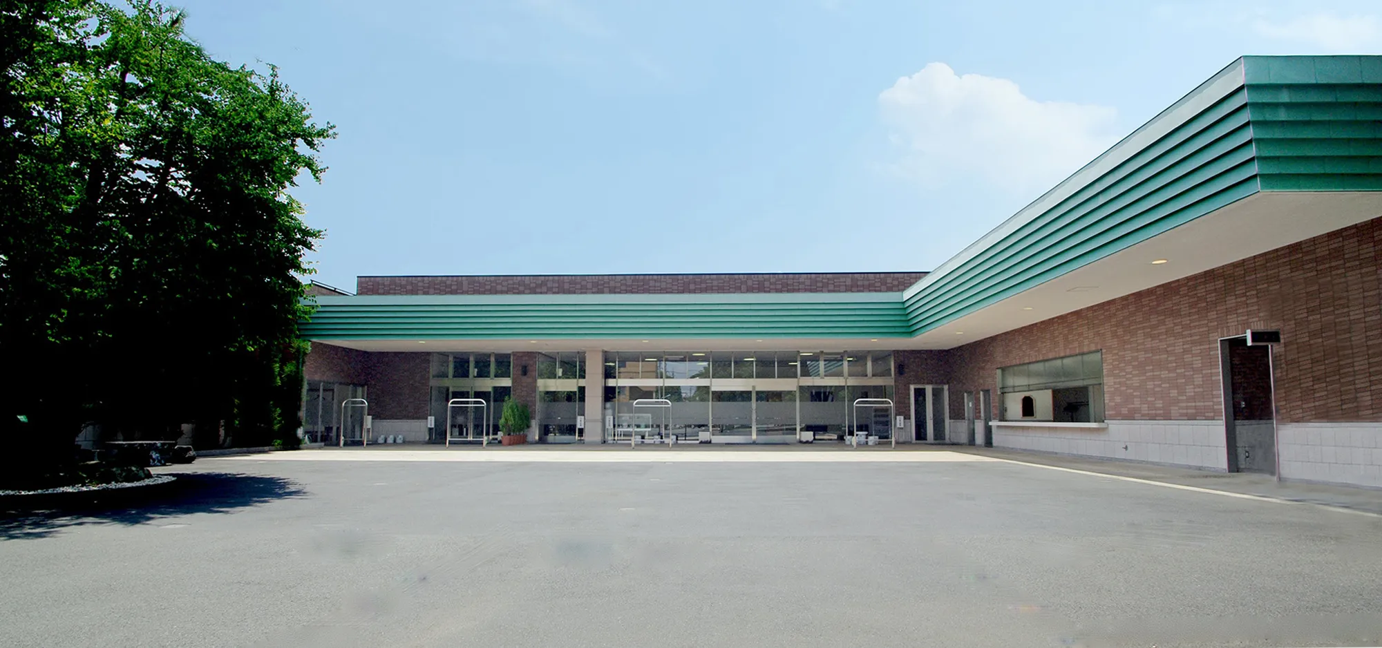 立川会館 白峯殿・沙羅堂（セレモア）